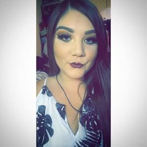 Meet your Posher, Araceli